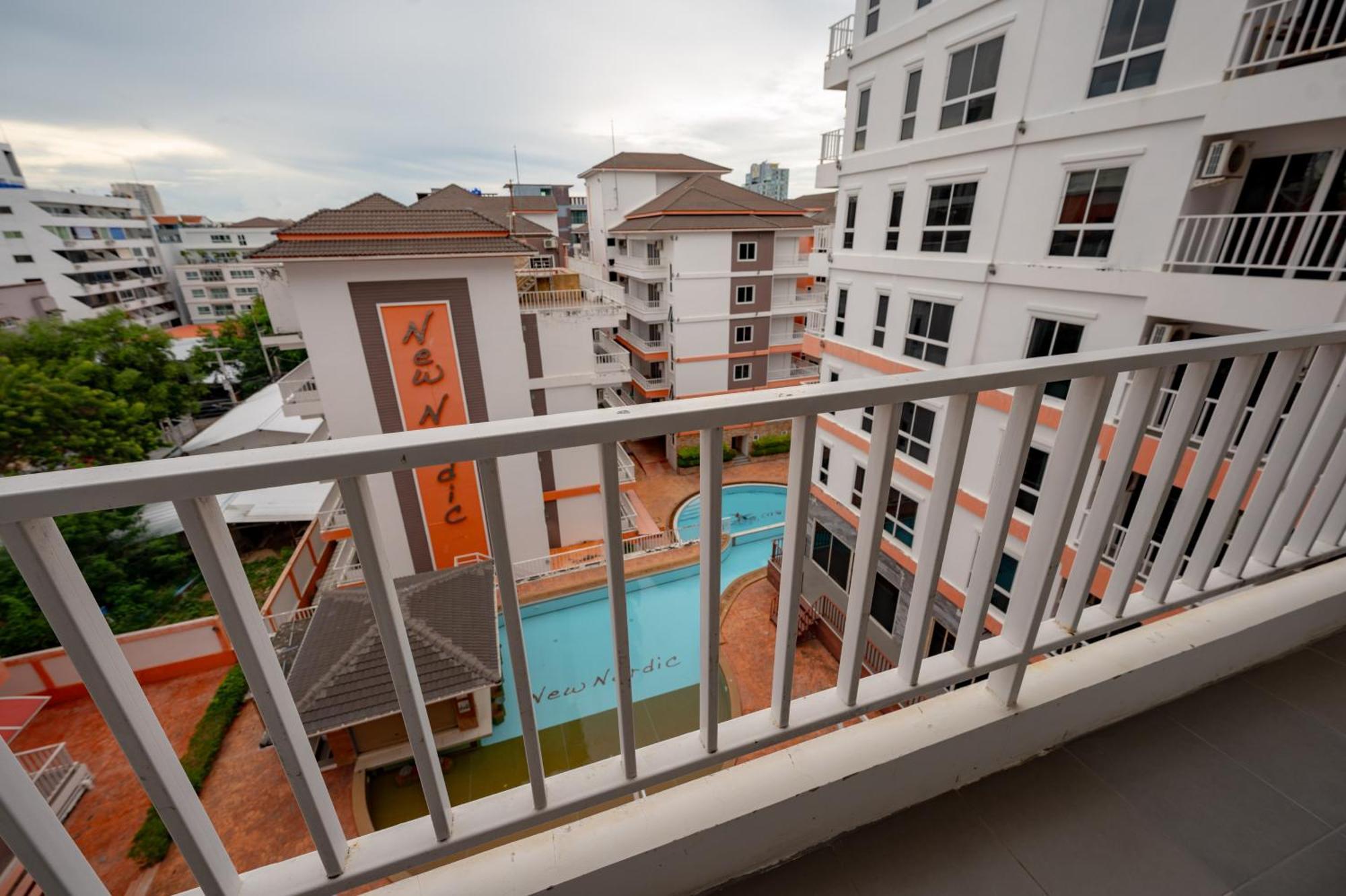 Apartment New Nordic Trend 5 By Apartwell Pattaya